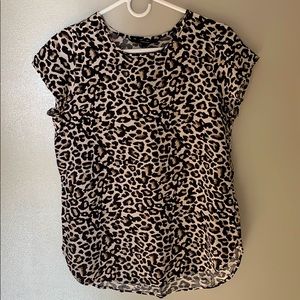 NWOT Vero Moda Leopard print shirt